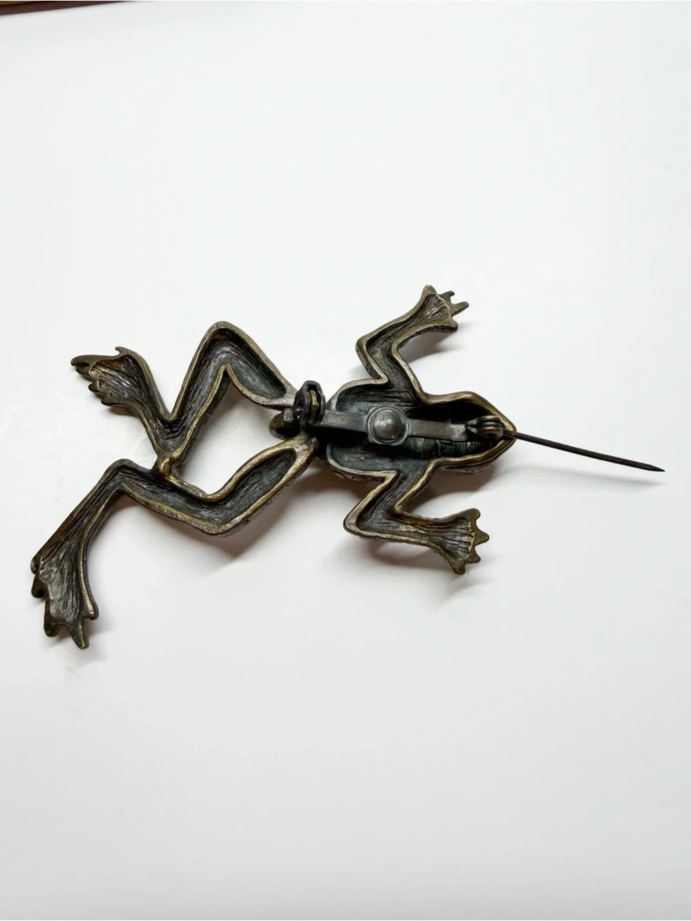Vintage JJ Jonet Articulated Frog Brooch